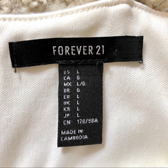 ❗️SOLD ❗️ F21 Off-White Cami Crop Top - Picture 6 of 6